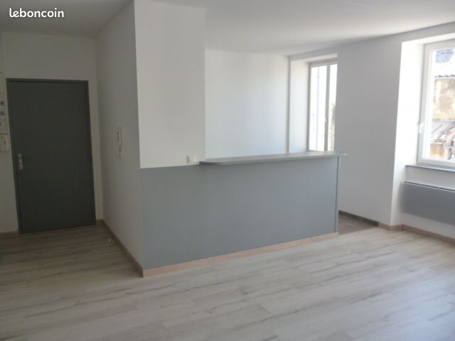 Appartement 3 pièces 70 m² · à Montélimar · 70 m² · 650 €/mois