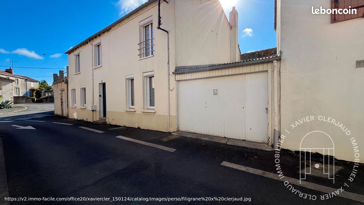 Maison 5 pièces 99 m² · à Bressuire · 99 m² · 107 000 €