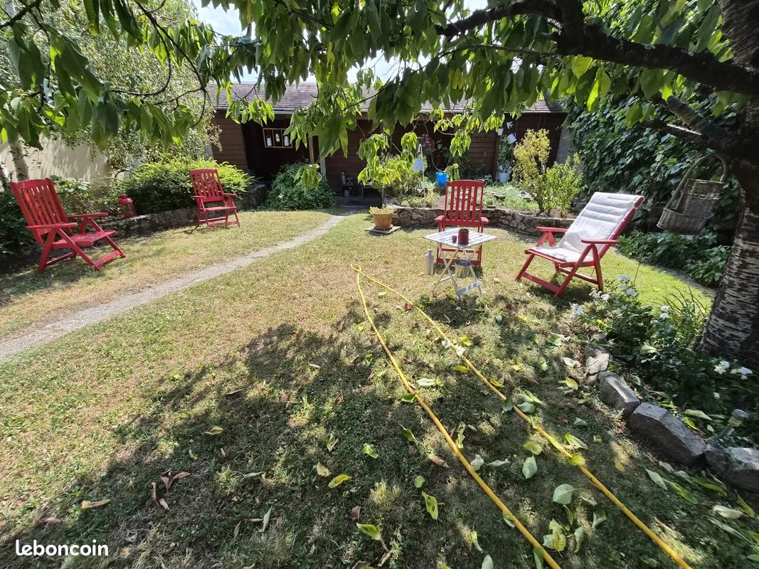 Maison 9 pièces 227 m² · à Sablé-sur-Sarthe · 227 m² · 339 900 €