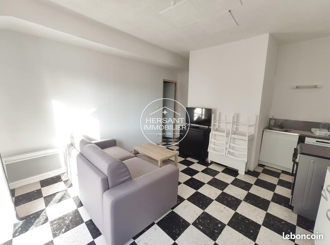 Appartement 2 pièces 40 m² · à La Ferté-Saint-Cyr · 40 m² · 525 €/mois