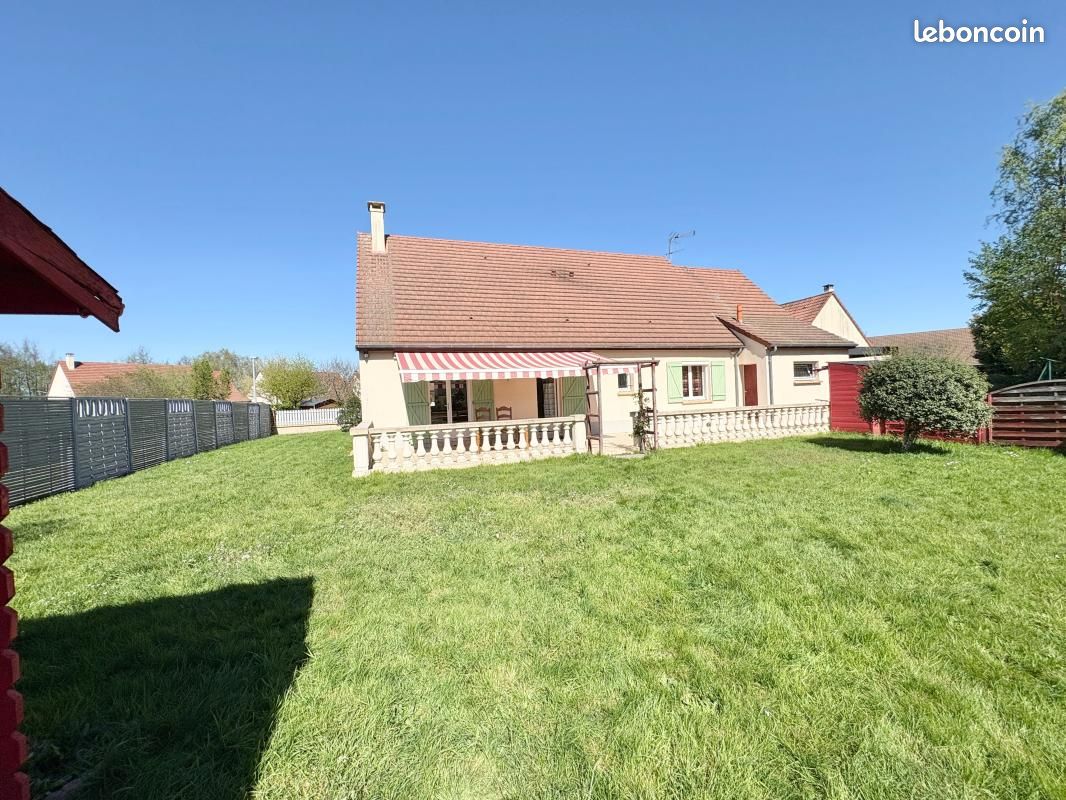 Maison 5 pièces 96 m² · à Ruaudin · 96 m² · 225 000 €