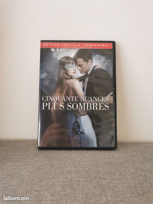 Cinquante nuances plus sombres (image 1)