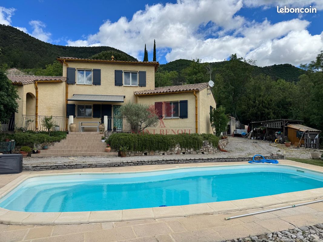 Maison 5 pièces 157 m² · à Soubès · 157 m² · 450 000 €
