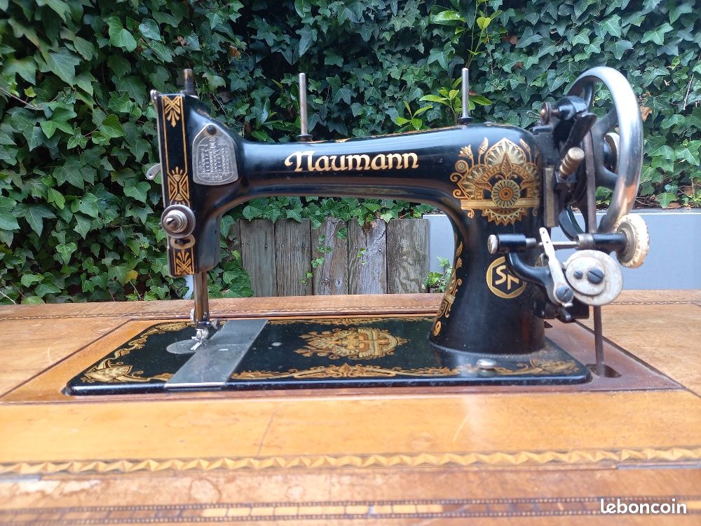 Machine à coudre antique Naumann (image 1)