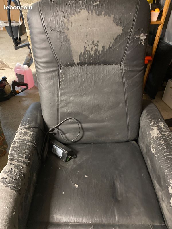 Fauteuil électrique (image 1)