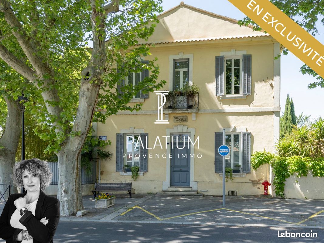 Maison 6 pièces 212 m² · à Grans · 212 m² · 890 000 €