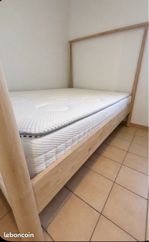 Lit IKEA et sommier 160x200 (image 1)