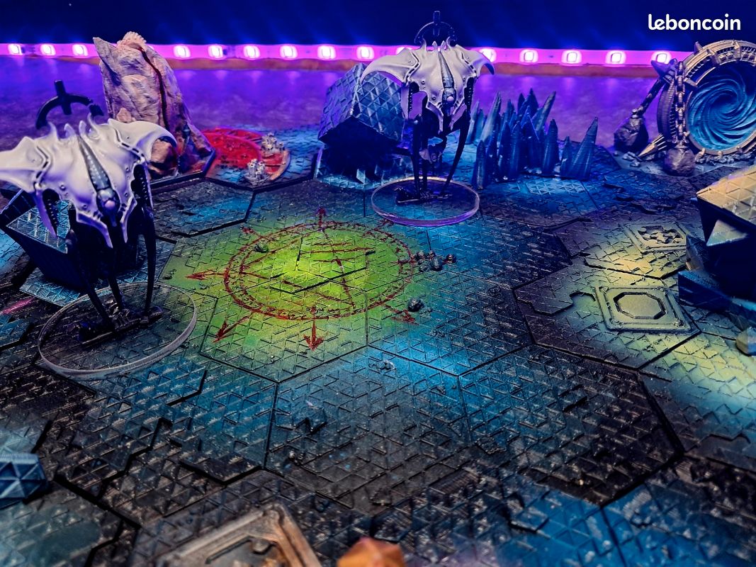 Warhammer Quest Blackstone Fortress (VF) + Escalation (VO) - partiellement peint- Rare OOP - Jeux & Jouets