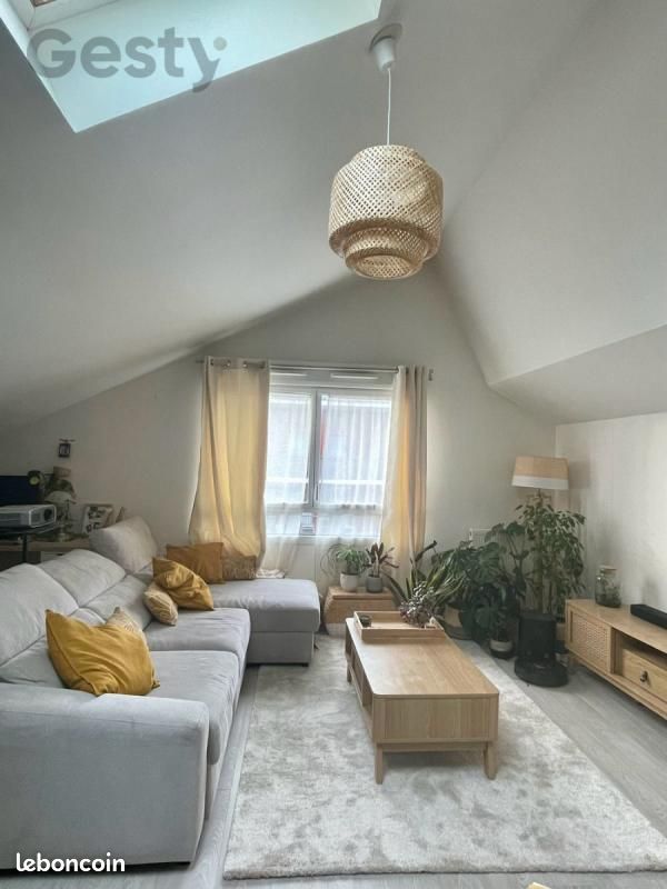 Appartement 1 pièce 46 m² · à Bordeaux · 46 m² · 890 €