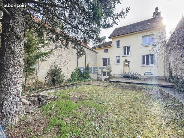 Maison 7 pièces 154 m²