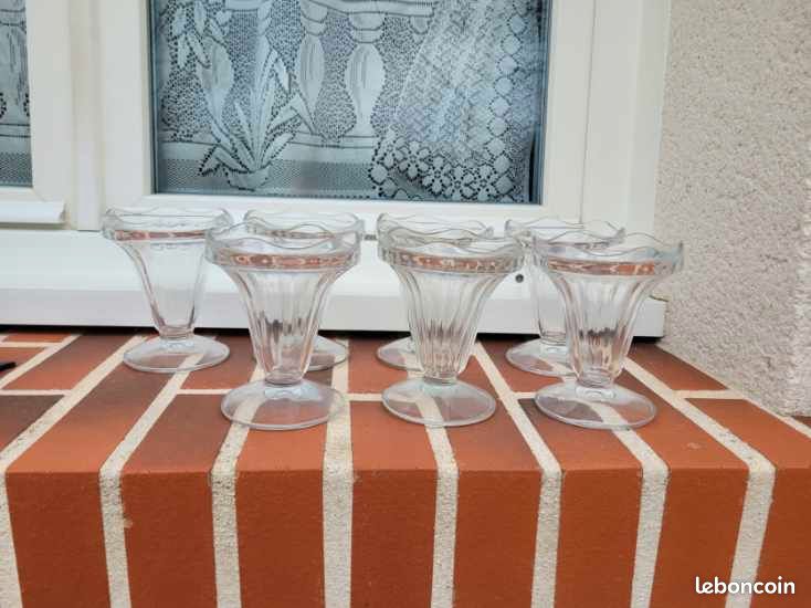 Coupes a glace ou a fruits (image 1)