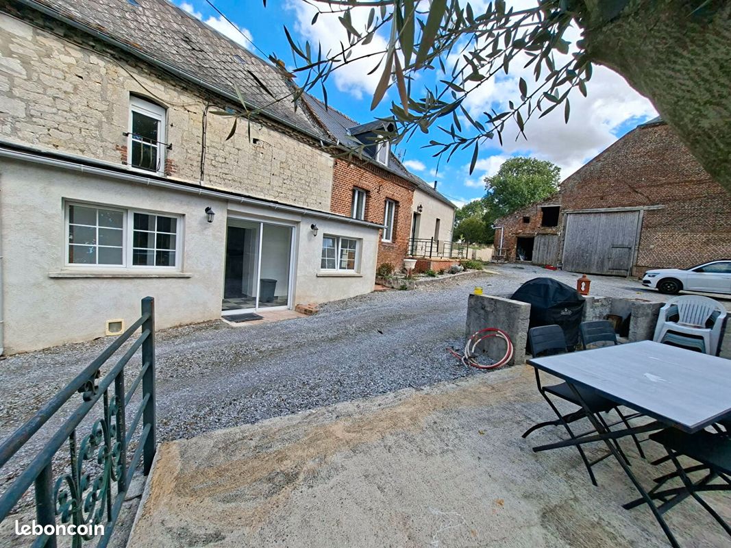 Maison 6 pièces 180 m² · à Housset · 180 m² · 189 500 €