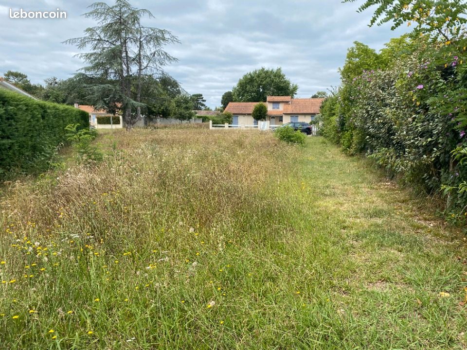 Terrain 358 m² Floirac · 139 000 €