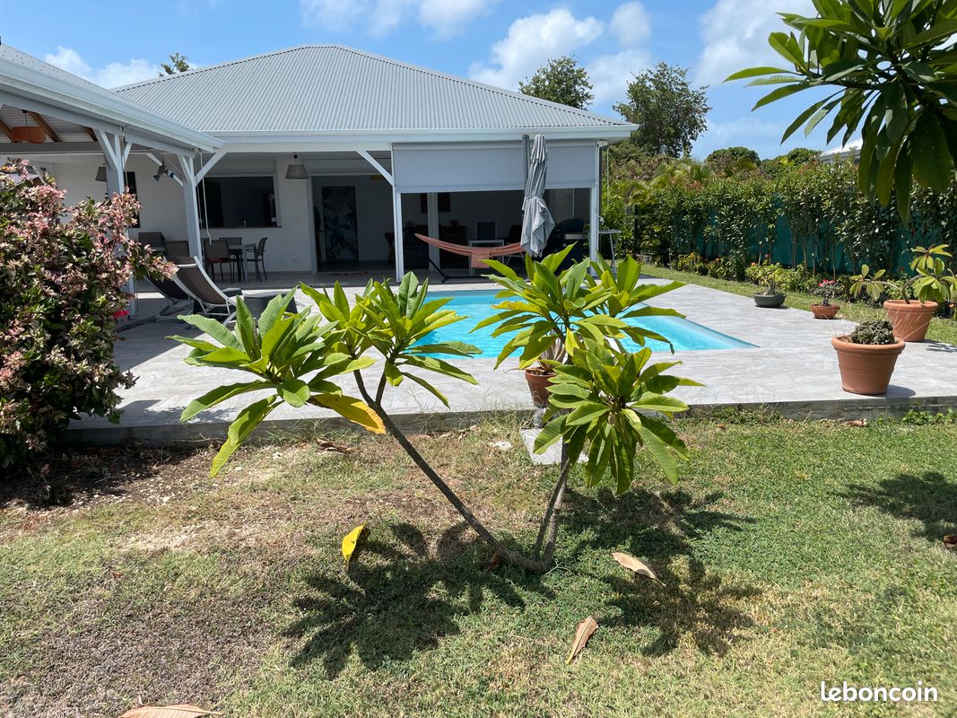 Maison 3 pièces 76 m² · à Saint-François · 76,2 m² · 399 000 €