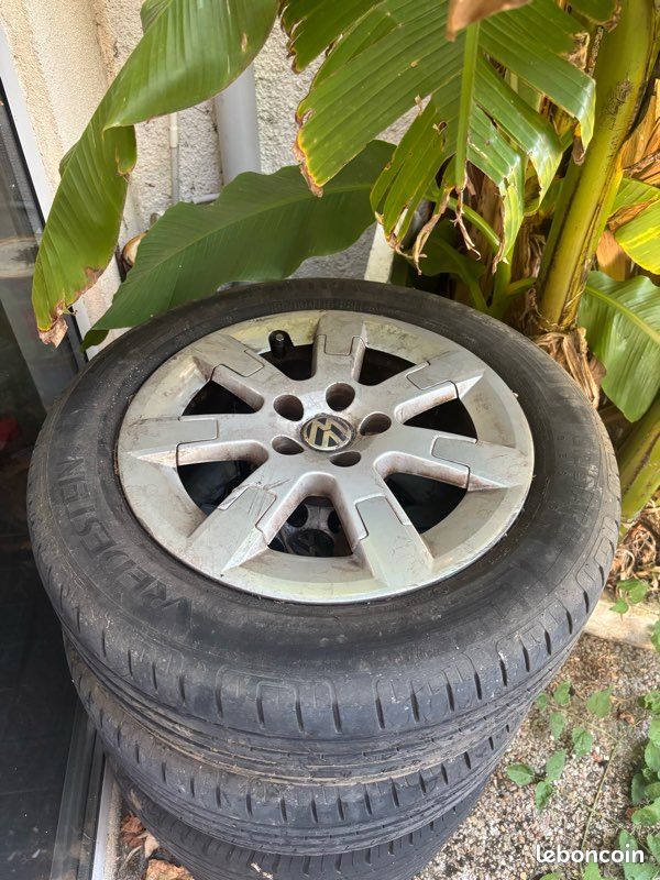 Lot de 4 jantes Volkswagen Polo (image 1)