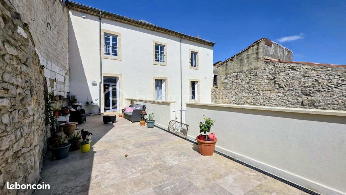 Appartement 4 pièces 106 m² · à Lunel · 106 m² · 299 900 €
