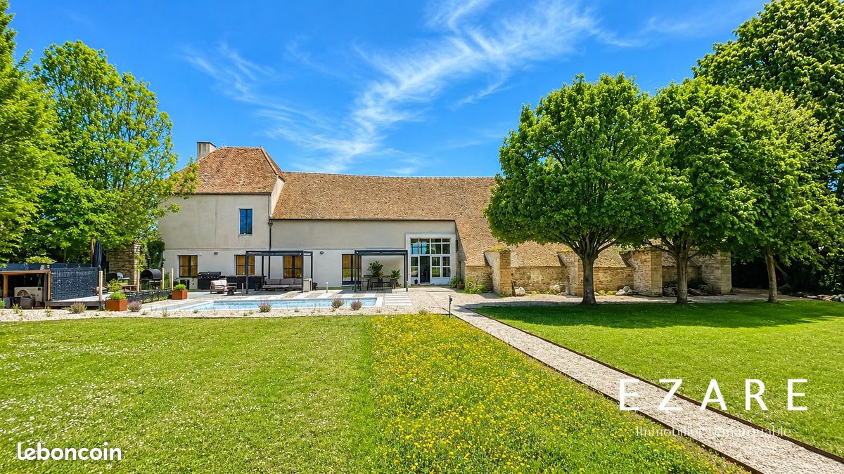 Maison 9 pièces 465 m² · à Beaune · 465 m² · 1 295 000 €