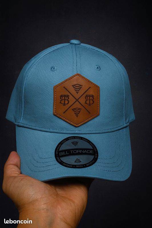 Pull Polaire Bill Tornade Avec Casquette - Taille 11-12 Ans - Occasion Très Bon État