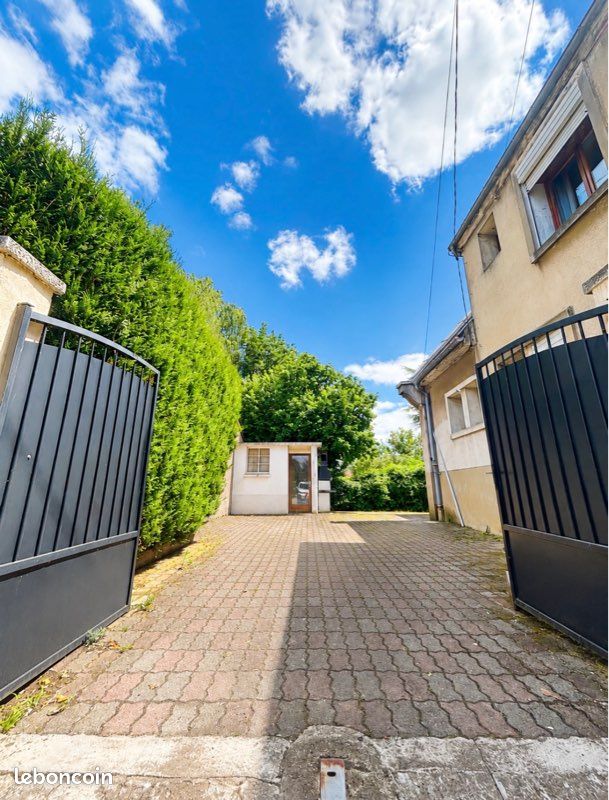 Maison 5 pièces 100 m² · à Val de Briey · 100 m² · 205 000 €