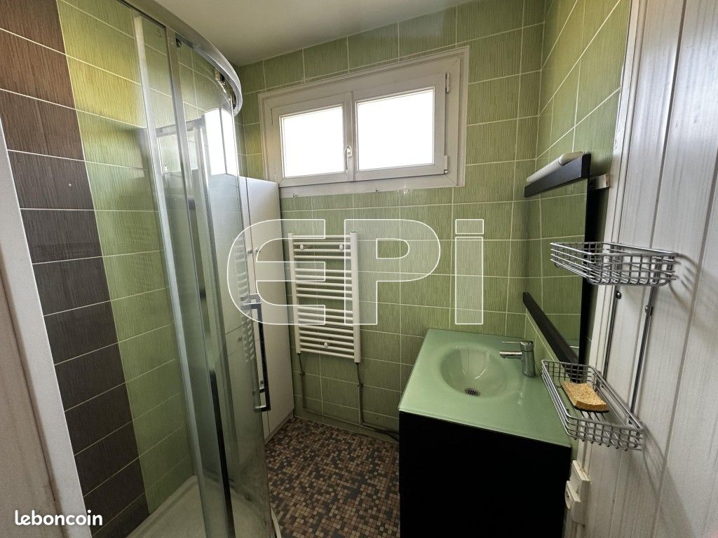 Pavillon 4 pièces 60 m² - Saint-Jean-de-Thouars 79100 (image principale 4)