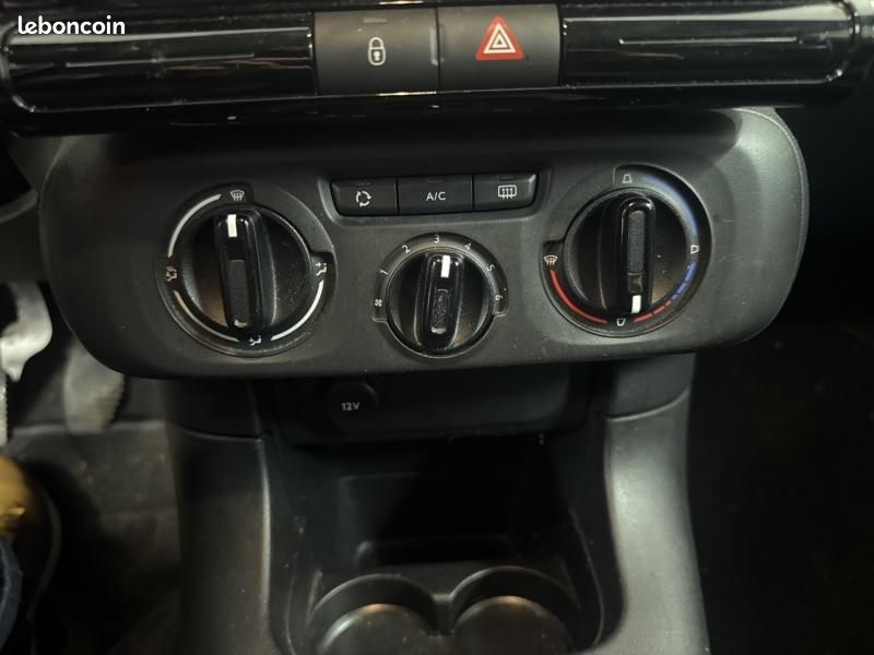Citroen C3 1.2 PureTech 83ch S&S YOU (image 13)