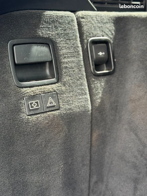 BMW Série 3 318D TOURING 2.0L 140CH (image 7)