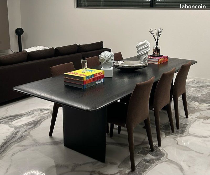 Magnifique Table à manger - RIVA (image 3)