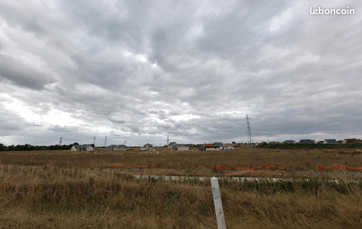 Terrain 415 m² Frenouville · à Frénouville · 88 300 €
