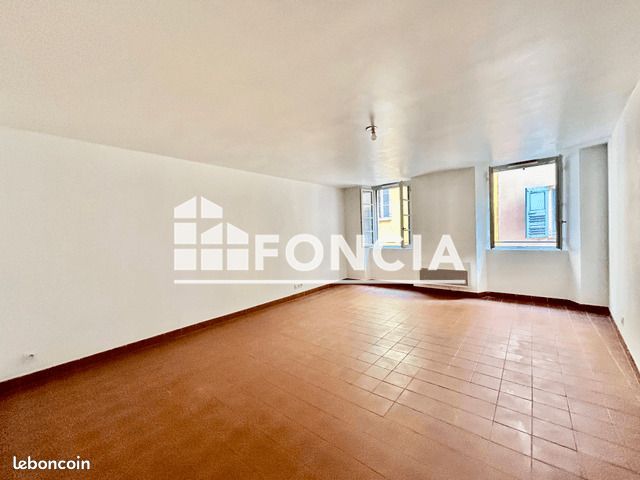 Appartement a louer grasse - 3 pièce(s) - 82 m2 - Surfyn