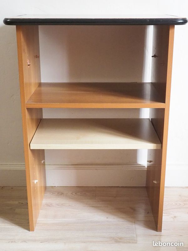 Petite table en bois (image 2)