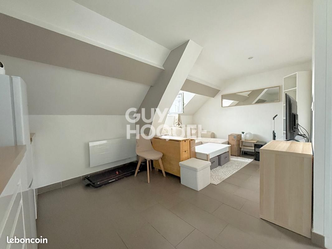 Appartement 2 pièces 27 m² · à Brie-Comte-Robert · 27 m² · 710 €/mois