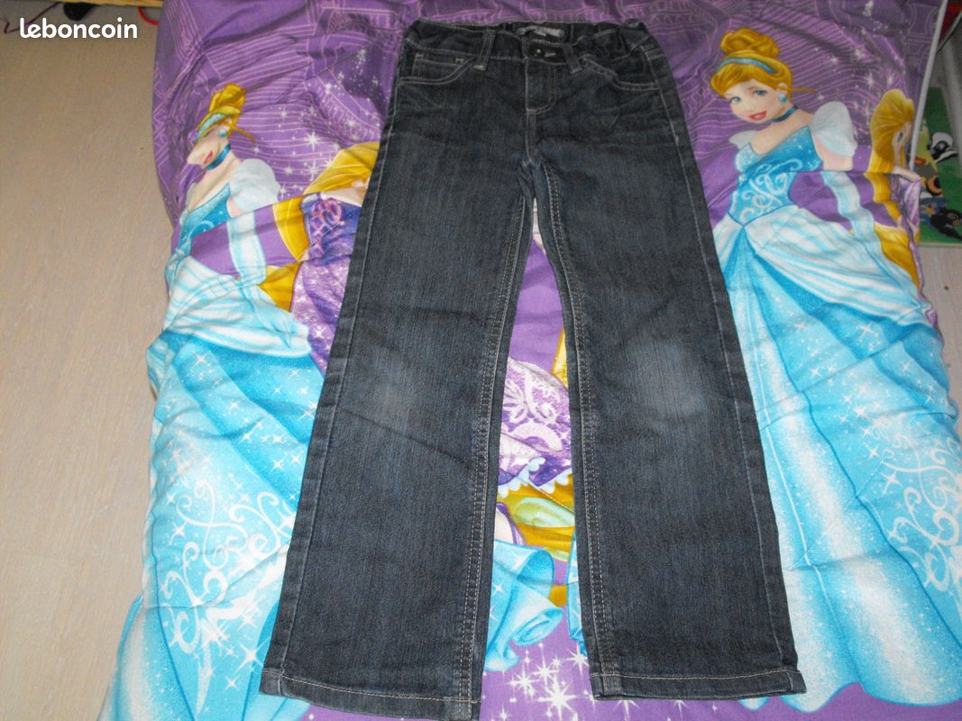 Jean's vinyl fraise 7 ans (image 1)