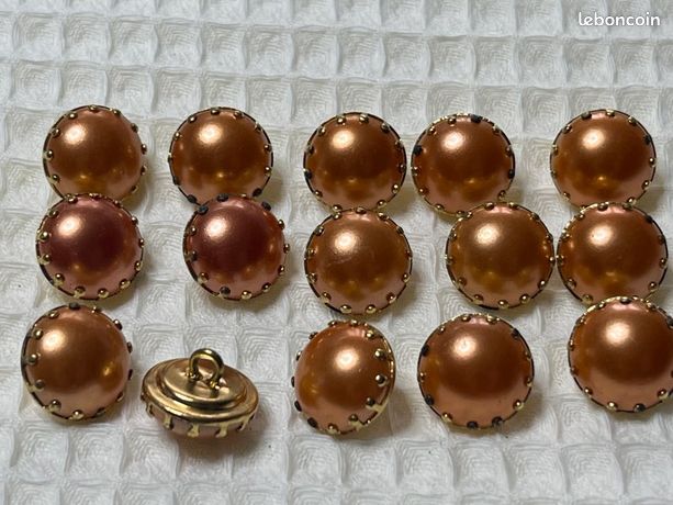 Lot De 6 Boutons Vintage Saumon Bombés - Pied Doré, Diamètre 2,2 Cm - Occasion