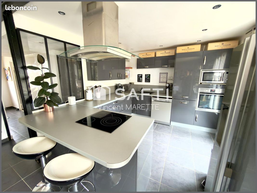 Maison 5 pièces 117 m² · à Gouvieux · 117 m² · 389 000 €