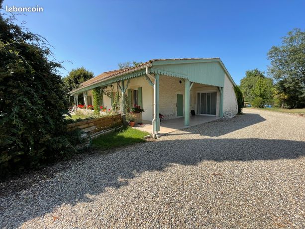 Propriété, 2,5 hectares 4 Ch, 173 m2,