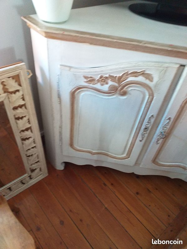 Meuble de coin (image 1)