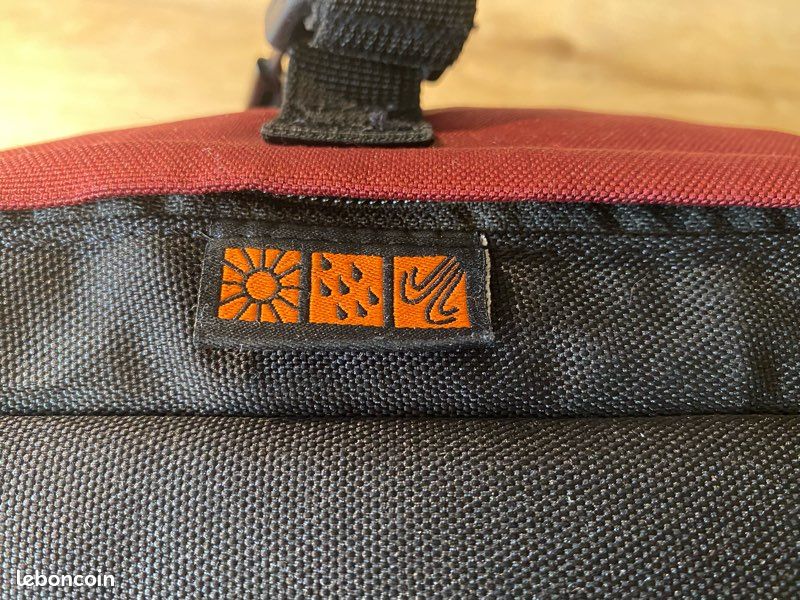 Sac photo Lowepro Nova 190 AW + housse pluie + séparateurs (image 9)
