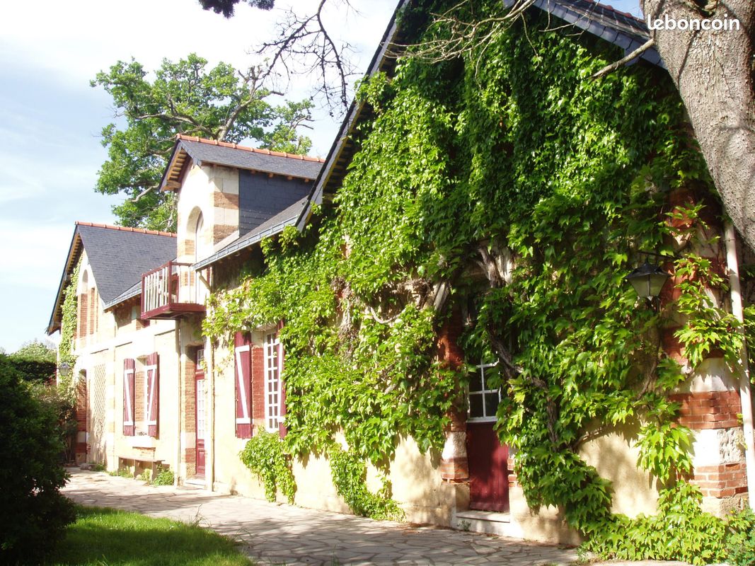 Maison 9 pièces 260 m² · à Terranjou · 260 m² · 212 000 €
