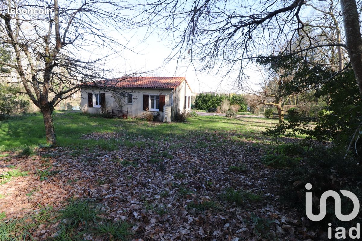 Maison 5 pièces 90 m² - Médillac 16210 (image principale 2)