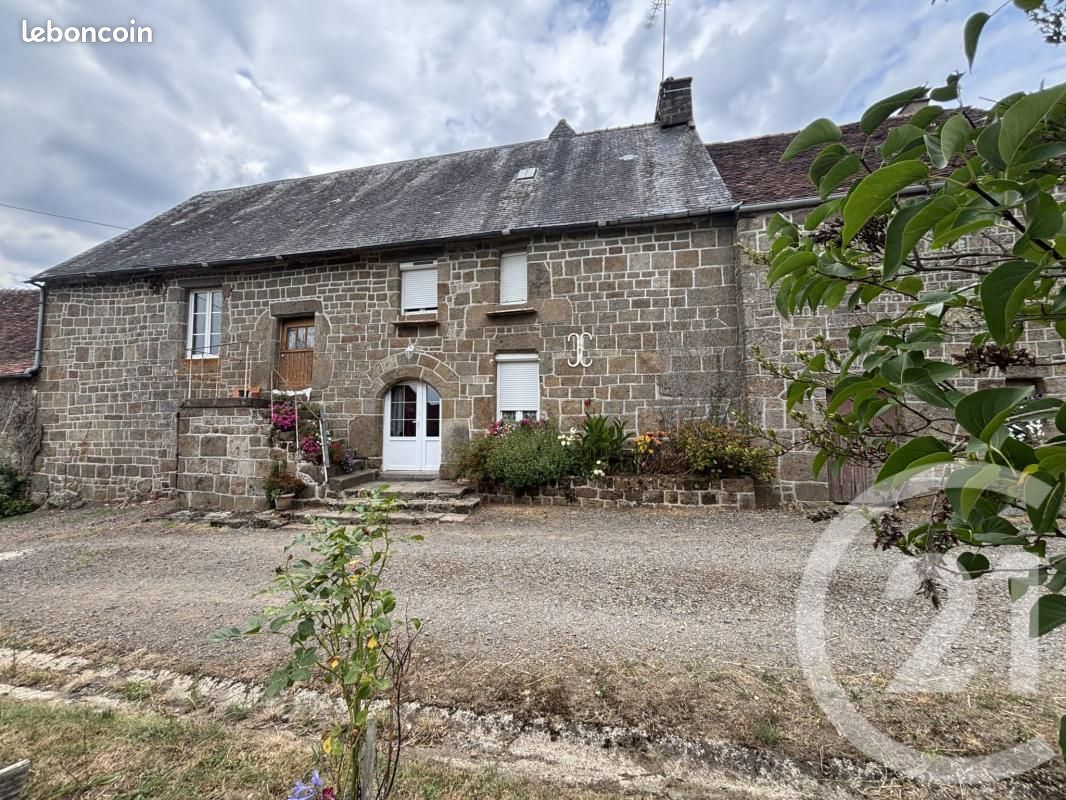 Maison 6 pièces 100 m² · à Les Monts d'Andaine · 100 m² · 397 500 €