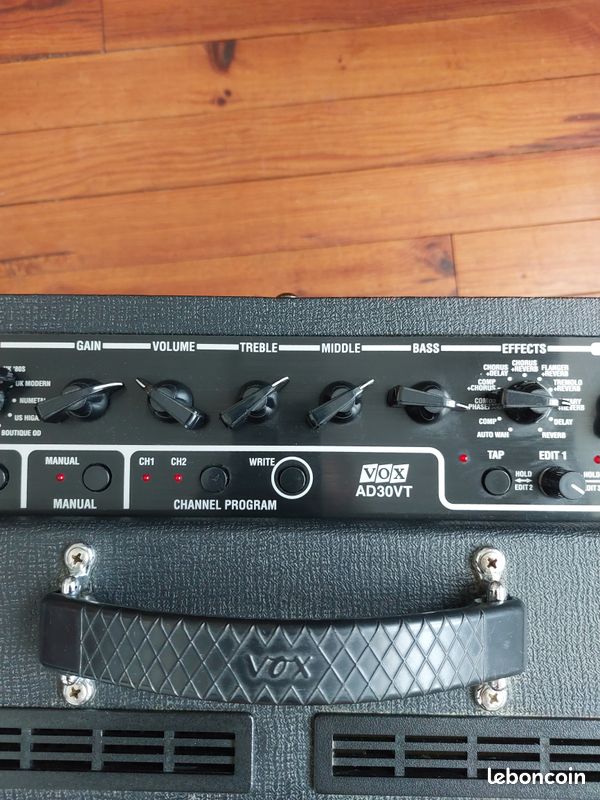 Ampli VOX en parfait état, révisé et upgradé (image 3)