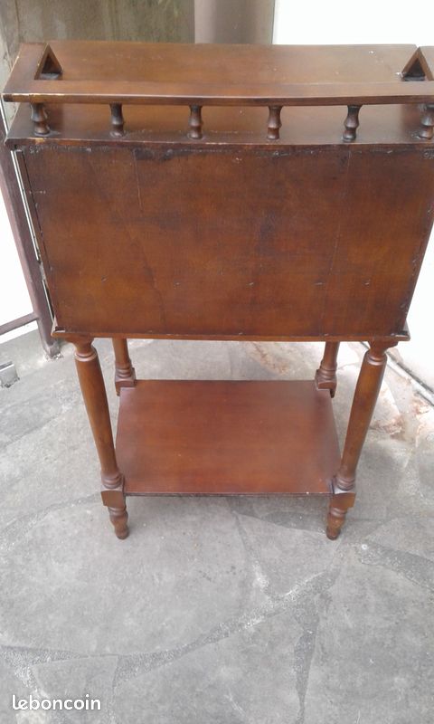 Console ancienne en bois avec 3 étagères (image 3)