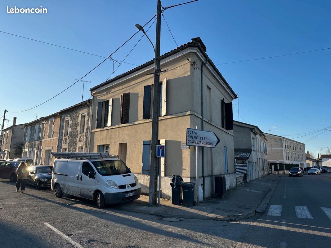 Maison 4 pièces 120 m² · à Marmande · 120 m² · 100 000 €
