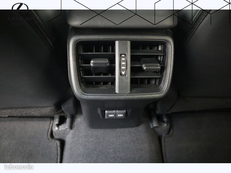 Lexus UX 250H 2WD Luxe techno (image 24)