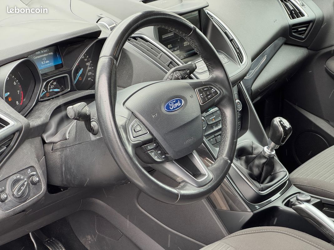 FORD C-MAX II 1.0 EcoBoost 125ch Stop&Start Titanium Régulateur Radar AR Bluetooth Garantie 12 mois (image 9)