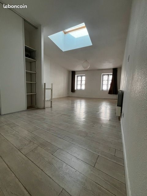 Appartement 1 pièce 40 m² · à Clermont-Ferrand · 40 m² · 500 €