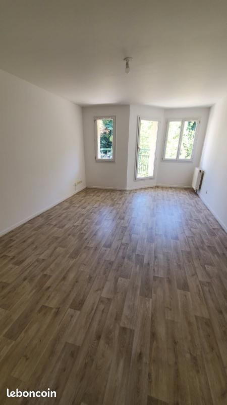 Appartement 3 pièces 67 m² · à Verneuil-en-Halatte · 67 m² · 742 €/mois