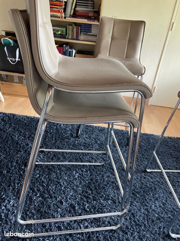 Vend chaises hautes unité ou lot de 4 (image 3)