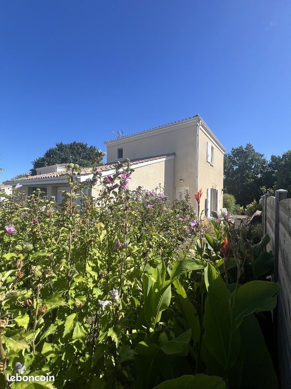 Maison 4 pièces 83 m² · à Branne · 83 m² · 214 900 €