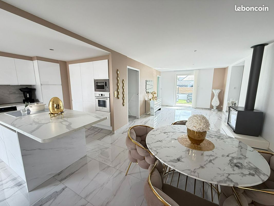 Maison 6 pièces 137 m² · à Saint-Lambert-la-Potherie · 137 m² · 375 000 €